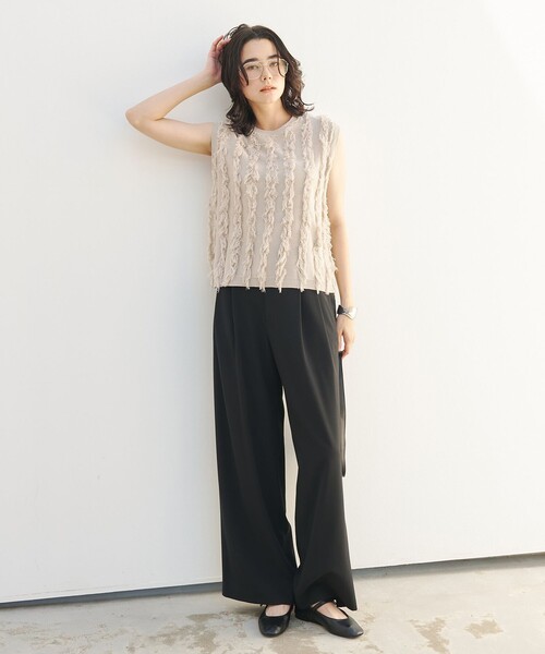 UNFILO(アンフィーロ)の「スタメンワイドパンツ(その他パンツ・レディース・グレー系1/黄土色系/ブラック系・SMALL/MEDIUM/LARGE)」の5枚目の写真