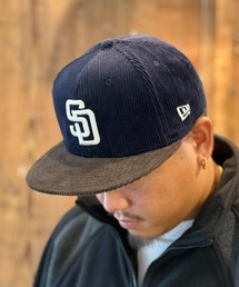HLNA（エイチエルエヌエー）の「【NEW ERA】59FIFTY 5950 SADPAD 8W NVY DBRN 263（キャップ）」