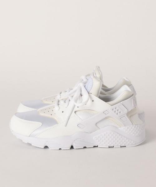 NIKE（ナイキ）の「NIKE（ナイキ） ウィメンズ エアハラチ（スニーカー・レディース・ホワイト/ブラック・25cm/23cm/23.5cm/24.5cm/24cm）」の4枚目の写真