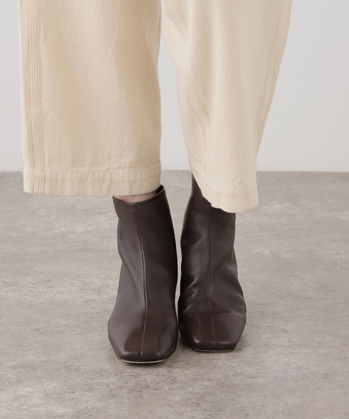 JVAM(ジェーヴィエーエム)の「JVAM /ジェイヴィエーエムPIERCE BOOTS(ブーツ・レディース・ブラック/ブラウン・23cm/23.5cm/24cm/24.5cm)」の15枚目の写真
