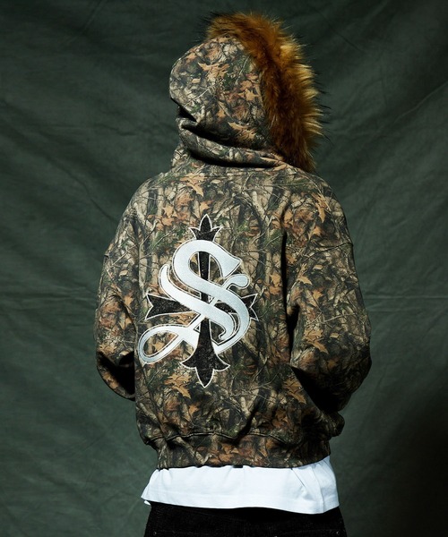 SUPPLIER(サプライヤー)の「ジップフーディ|Tree Camo Faux Fur Cross Zip Hoodie|SUPPLIER(パーカー・メンズ・ブラウン系カモフラージュ・MEDIUM/LARGE/X-LARGE/SMALL)」の1枚目の写真