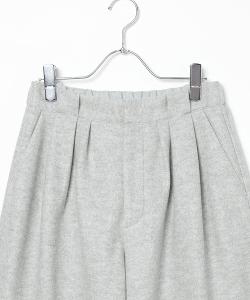 LEPSIM(レプシィム)の「メルトンタックワイドパンツ 1068176(その他パンツ・レディース・チャコールグレー/ネイビー/トップグレー・FREE)」の6枚目の写真