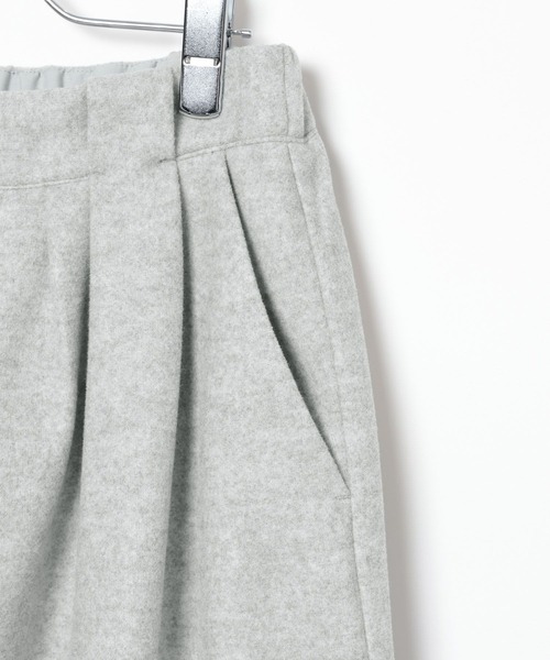 LEPSIM(レプシィム)の「メルトンタックワイドパンツ 1068176(その他パンツ・レディース・チャコールグレー/ネイビー/トップグレー・FREE)」の7枚目の写真