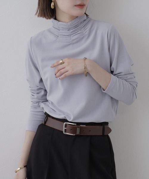 FUNALIVE(ファンアライブ)の「MANIN ボトルネックカットソー 長袖(Tシャツ/カットソー・レディース・ボルドー/ベージュ/ライトグレー・M)」の2枚目の写真