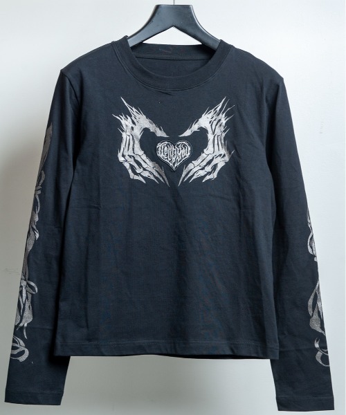 BACKSTAGE PASS(バックステージパス)の「HAND SIGN-S LS(ハンドサインS LS)クルーネック プリント ショート丈 ロンT(Tシャツ/カットソー・メンズ・ブラック・FREE)」の1枚目の写真