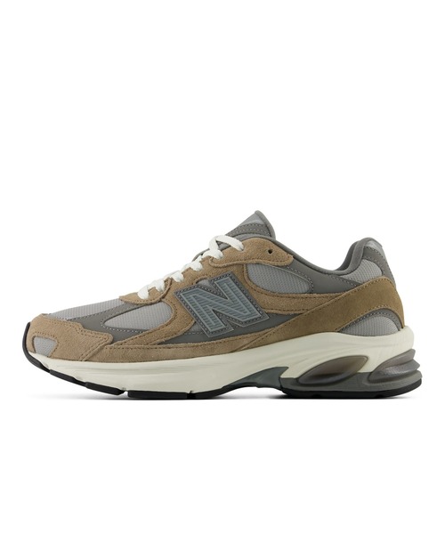 NEW BALANCE(ニューバランス)の「2010 U20107RI(スニーカー・メンズ・ブラウン・23.0cm/23.5cm/24.0cm/24.5cm/25.0cm/25.5cm/26.0cm/26.5cm/27.0cm/27.5cm/28.0cm/28.5cm/29.0cm/30.0cm/22.5cm)」の1枚目の写真