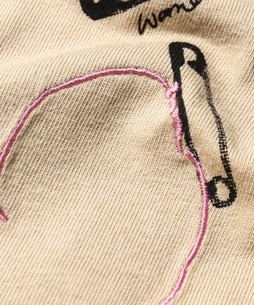 Paul Smith(ポールスミス)の「ウィメンズ "Safty Pins" 長袖Tシャツ / 265229 227V(Tシャツ/カットソー・レディース・ライトベージュ/グレイッシュブルー・MEDIUM)」の10枚目の写真