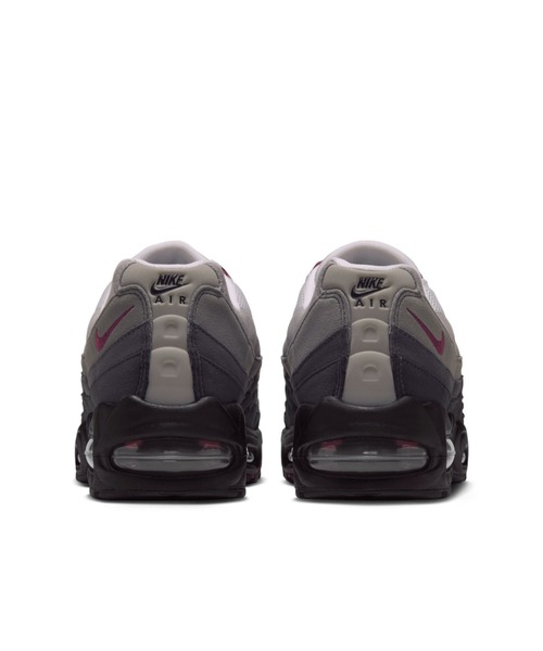 NIKE(ナイキ)の「ナイキ エア マックス 95 ビッグ バブル ウィメンズシューズ / Nike Air Max 95 Big Bubble Women's Shoes HJ5996-007 Black(スニーカー・レディース・ブラック・23.5/24.5/25.5/26/25/24/23)」の4枚目の写真