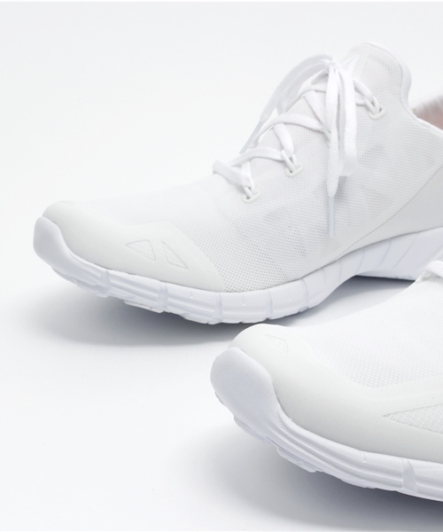 Reebok（リーボック）の「メンズ リーボック ジーポンプ トリプルホワイト Reebok Z PUMP FUSION 2.0 AR2501（スニーカー・メンズ・ホワイト・28.5cm/27cm/28cm/26cm/26.5cm/27.5cm/29cm）」の5枚目の写真