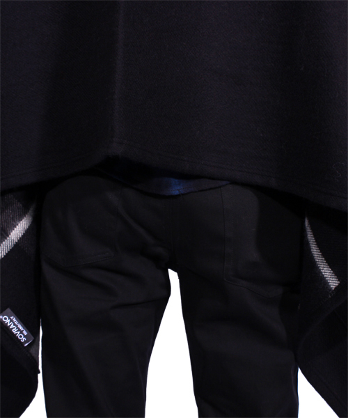 8(eight)(エイト)の「大判2WAYチェックポンチョ(ポンチョ・メンズ・ワイン/グレー/ベージュ/ブラック・FREE)」の7枚目の写真