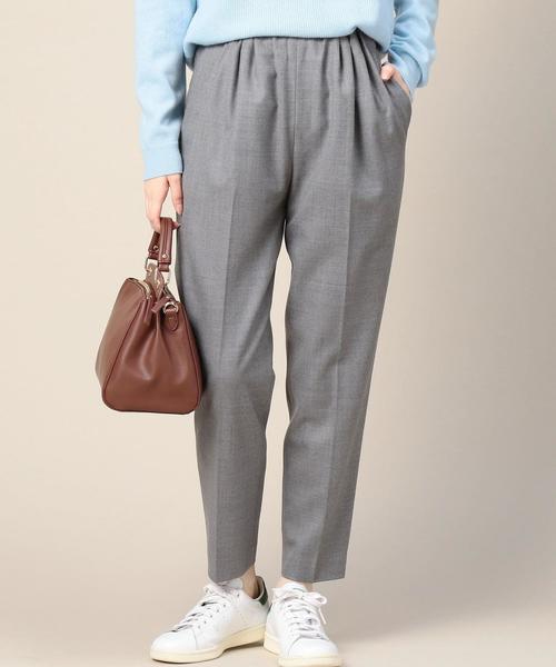 BEAUTY&YOUTH UNITED ARROWS(ビューティーアンドユースユナイテッドアローズ)の「BY タックギャザー テーパードパンツ◆(その他パンツ・レディース・オフホワイト/グレー/ベージュ/ワインレッド・MEDIUM/SMALL)」の3枚目の写真
