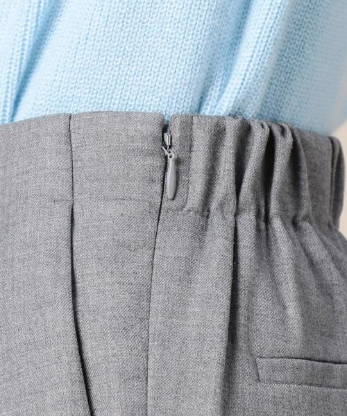 BEAUTY&YOUTH UNITED ARROWS(ビューティーアンドユースユナイテッドアローズ)の「BY タックギャザー テーパードパンツ◆(その他パンツ・レディース・オフホワイト/グレー/ベージュ/ワインレッド・MEDIUM/SMALL)」の16枚目の写真