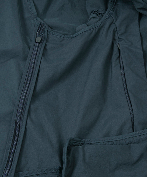 TEATORA(テアトラ)の「TEATORA Device Coat P(トレンチコート・メンズ・ブラック・48/46)」の16枚目の写真