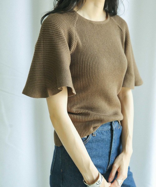 select MOCA(セレクトモカ)の「上質なリネン素材が涼しげなサマーニット★フレア立体シルエットスリーブ半袖リブ編みラウンドネックトップス(ニット/セーター)」|モカ