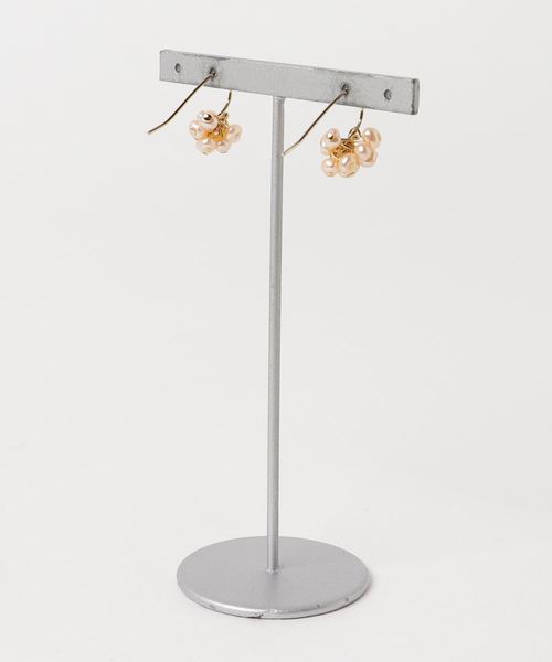 TONE SELECT GOODS(トーンセレクトグッズ)の「【i.o】ピンクパール花ピアス(ピアス(両耳用)・レディース・ピンク/ピンク系その他・FREE)」の3枚目の写真
