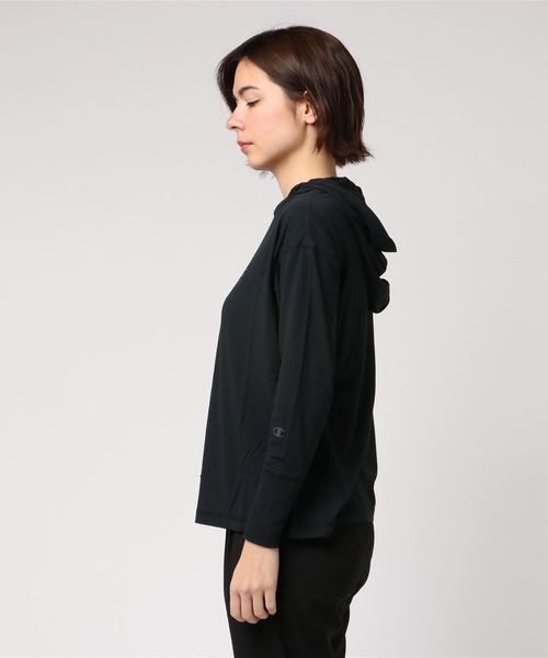 Champion(チャンピオン)の「【Champion/チャンピオン】レディース CPFU(チャンピオン フィジカルフィットネスユニフォーム) Tシャツ(Tシャツ/カットソー・レディース・ブラック/オリーブ/ダークブルー/グレー・LARGE/MEDIUM)」の5枚目の写真