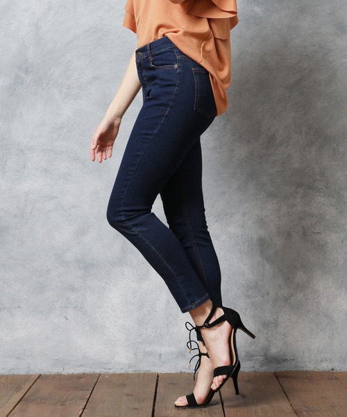 OandI（オーアンドアイ）の「ハイライズスキニーデニム（デニムパンツ・レディース・ネイビー/ブルー・32/34/36）」の8枚目の写真