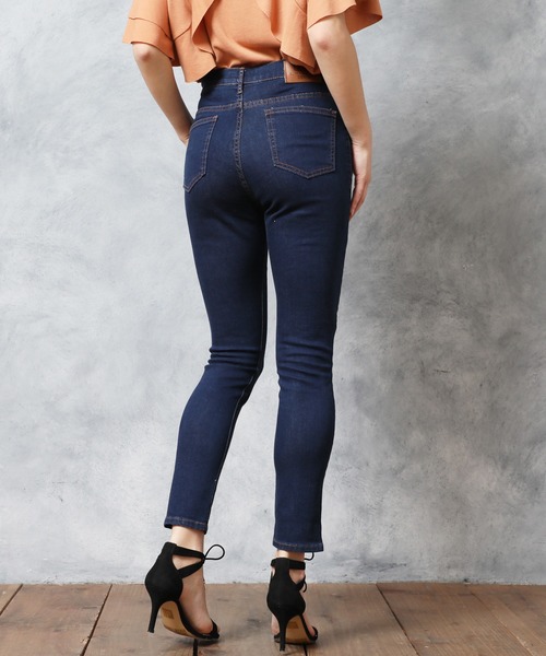 OandI（オーアンドアイ）の「ハイライズスキニーデニム（デニムパンツ・レディース・ネイビー/ブルー・32/34/36）」の9枚目の写真