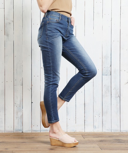 OandI（オーアンドアイ）の「ハイライズスキニーデニム（デニムパンツ・レディース・ネイビー/ブルー・32/34/36）」の15枚目の写真