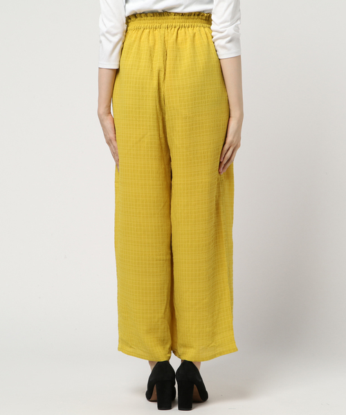 natural couture(ナチュラルクチュール)の「ミニウエストフリルゴムパンツ(その他パンツ・レディース・サックスブルー/ブラック/ワンウォッシュ/イエロー/ブラック系その他・FREE)」の7枚目の写真