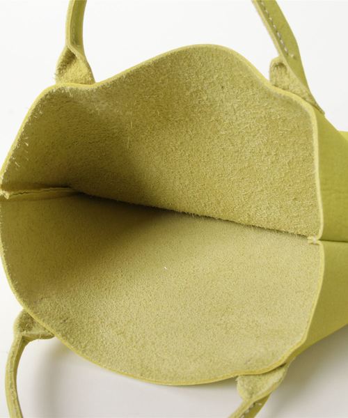 TASINAMI(タシナミ)の「TASINAMI 日本製 Leather Mini Tote M Nubuck(トートバッグ・レディース・ブラック/ベージュ/ネイビー/ピンク/グリーン/ワイン/ライトブルー/イエロー/ライトパープル・FREE)」の10枚目の写真