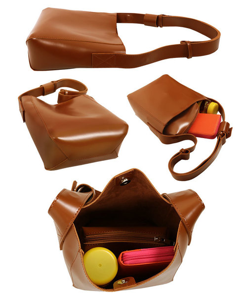 KOBE LETTUCE（コウベレタス）の「[ポーチ付き2セット]ショルダーバッグ/ハンドバッグとして使える2Wayフェイクレザーバッグ＊レディース/鞄/BAG[B1201]神戸レタス（ショルダーバッグ・レディース・チャコールグレー/ボルドー/キャメル・FREE）」の13枚目の写真