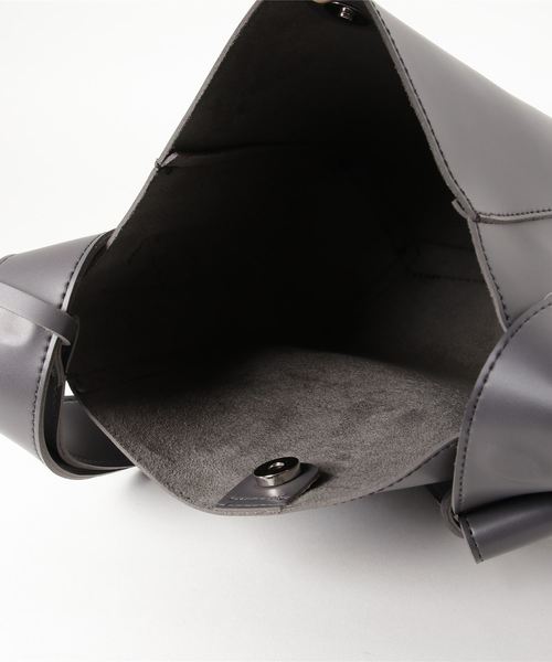 KOBE LETTUCE（コウベレタス）の「[ポーチ付き2セット]ショルダーバッグ/ハンドバッグとして使える2Wayフェイクレザーバッグ＊レディース/鞄/BAG[B1201]神戸レタス（ショルダーバッグ・レディース・チャコールグレー/ボルドー/キャメル・FREE）」の6枚目の写真