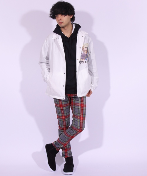 ８(eight)（エイト）の「コーチジャケット フォト バックプリント（ブルゾン・メンズ・ホワイト/ブラック/ベージュ・MEDIUM/LARGE）」の5枚目の写真