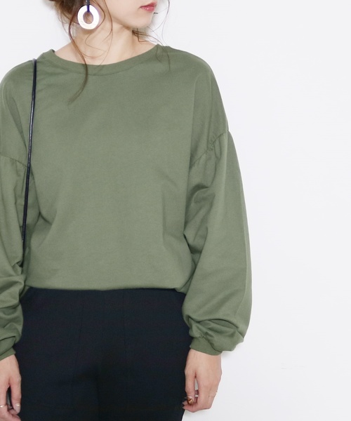 reca（レカ）の「2way Uネック&Vネックボリュームスウェットカットソー（スウェット・レディース・オフホワイト/ライトグレー/ベージュ/ネイビー/ピンク/カーキ/アイボリー/モカ/ベージュ系その他・M/FREE）」の7枚目の写真