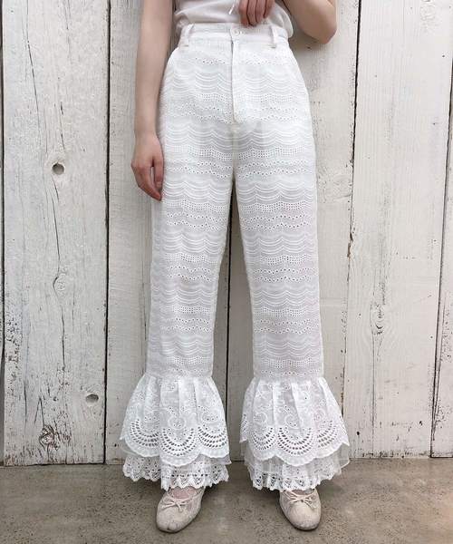 one after another NICE CLAUP（ワンアフターアナザーナイスクラップ）の「【Petite by NICE CLAUP】frill pants（その他パンツ・レディース・オフホワイト/ネイビー/チェック・FREE）」の2枚目の写真