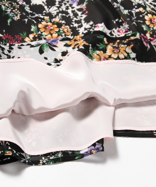 TOCCA（トッカ）の「Ｃａｍｅｌｉａドレス（ワンピース・レディース・ブラック系5・4/0/2/6）」の3枚目の写真