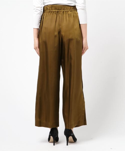 1er Arrondissement(プルミエアロンディスモン)の「キュプラサテンワイドパンツ(その他パンツ・レディース・カーキ/グリーン系その他・36/38)」の4枚目の写真