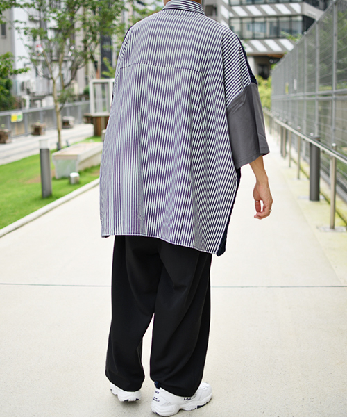 kutir(クティール)の「切り替えルーズシャツ(シャツ/ブラウス・メンズ・ネイビー/グレー・MEDIUM/LARGE)」の12枚目の写真