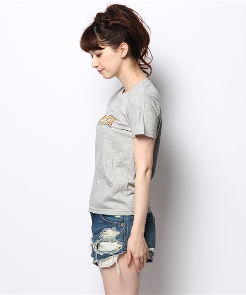 Ray BEAMS（レイビームス）の「*Ray BEAMS / Califa ロゴ Tシャツ（Tシャツ/カットソー・レディース・ホワイト/シルバー/ネイビー・ONE SIZE）」の5枚目の写真