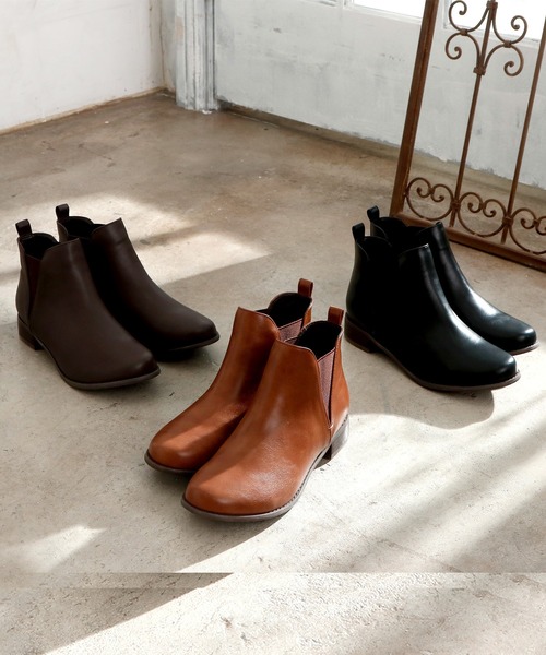 VIVIAN（ヴィヴィアン）の「Vサイドゴアデザインショートブーツ（ブーツ・レディース・ブラック/ダークブラウン/キャメル・LL/S/M/L）」の2枚目の写真