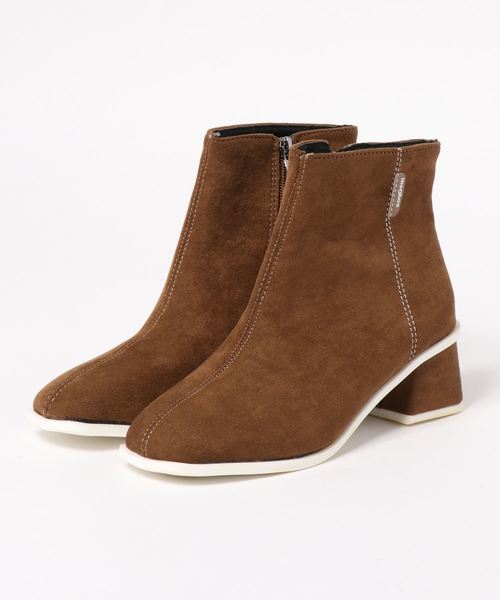 STYLEBLOCK（スタイルブロック）の「スエード調スクエアトゥホワイトソールチャンキーヒールショートブーツ（ブーツ・レディース・ブラック/ブラウン/グレー・40/38/39/35/36/37）」の8枚目の写真