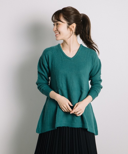 miniyu(ミニュウ)の「agp/アルパカ混Vチュニック(ag)(ニット/セーター・レディース・A/B/C/ベージュ・2/MEDIUM)」の13枚目の写真
