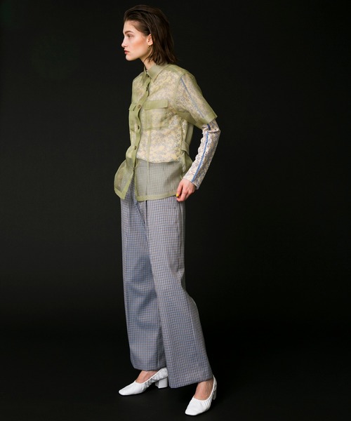 MAISON SPECIAL（メゾンスペシャル）の「シルクオーガンジーシャツ【MAISON SPECIAL/メゾンスペシャル】（シャツ/ブラウス・レディース・ベージュ/グリーン・FREE）」の4枚目の写真