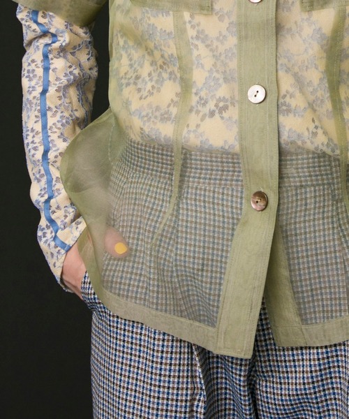 MAISON SPECIAL（メゾンスペシャル）の「シルクオーガンジーシャツ【MAISON SPECIAL/メゾンスペシャル】（シャツ/ブラウス・レディース・ベージュ/グリーン・FREE）」の10枚目の写真