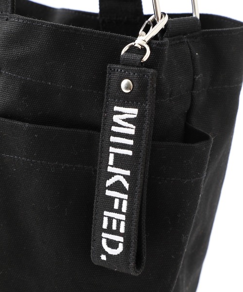 BAR AND UNDER LOGO BIG CANVAS BAG / ロゴ キャンバストートバッグ /A4収納（トートバッグ）｜MILKFED.（ミルクフェド）