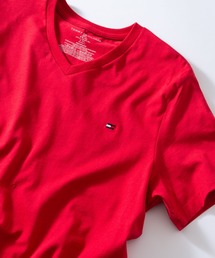 TOMMY HILFIGER(�g�~�[�q���t�B�K�[)�́yTOMMY HILFIGER�z�����|�C���g�h�JTEE�V���c �x�[�V�b�NV�l�b�N����T�V���c 09T3140 CORE FLAG TEE�V���c(T�V���c/�J�b�g�\�[)