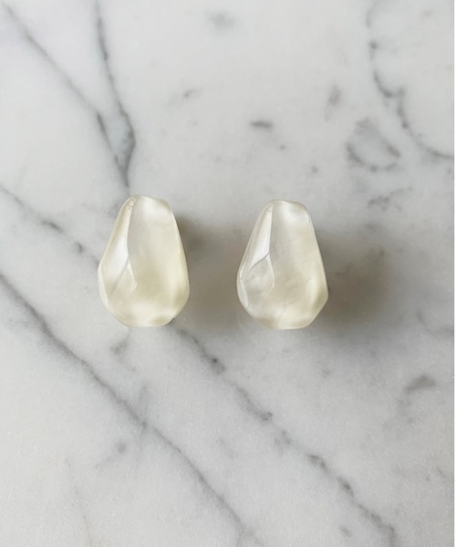 Port（ポート）の「クリア ドロップ カラフル イヤリング（イヤリング・レディース・ホワイト/ブラウン/レッド/イエロー/ブルー/グリーン・FREE）」の2枚目の写真