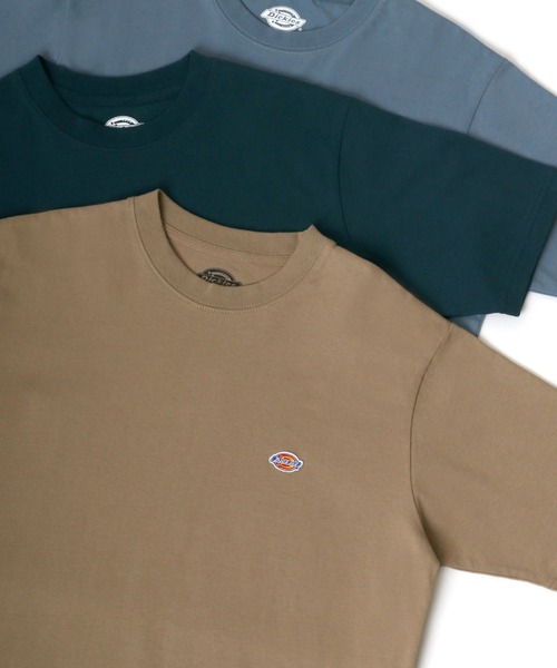 Dickies(ディッキーズ)の「Dickies/ディッキーズ ワンポイント ミニロゴ ワッペン 刺繍 半袖 Tシャツ/無地T(Tシャツ/カットソー・メンズ・ホワイト/ブラック/ダークグリーン/ベージュ/パープル/ブラウン/ダークブルー/グリーン/キャメル/スモークピンク/サックスブルー/ブルーグリーン・M/L/XL)」の4枚目の写真