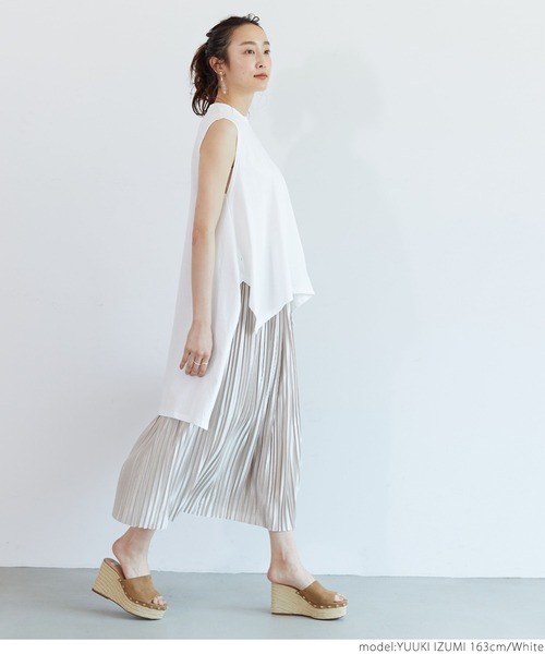 coca(coca)(コカ)の「アシンメトリーノースリトップス(Tシャツ/カットソー・レディース・ブラック/ホワイト・ONE SIZE)」の11枚目の写真
