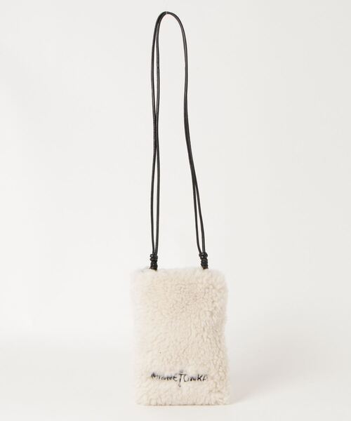Minnetonka（ミネトンカ）の「＿MINNETONKA　Old boa mini pouch（ショルダーバッグ・レディース・オフホワイト/ベージュ・FREE）」の6枚目の写真