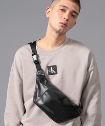 Calvin Klein（カルバン・クライン）の「レターロゴ ボディバッグ（ボディバッグ/ウエストポーチ・メンズ）」