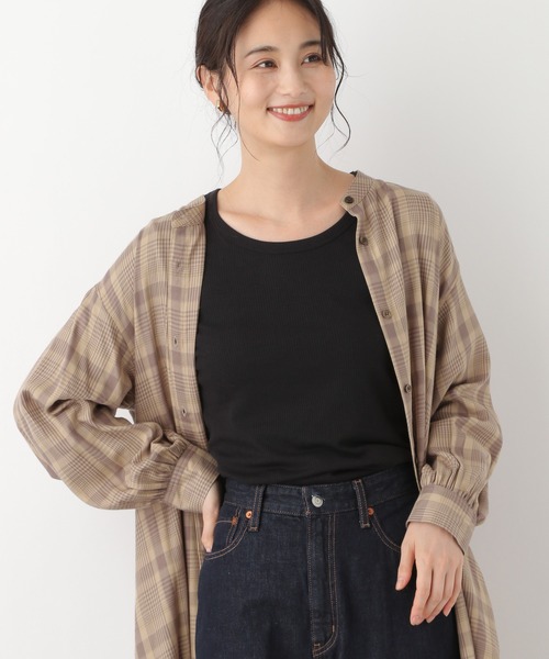 GLOBAL WORK（グローバルワーク）の「BEAUTEEクルーリブプルオーバー/894797（Tシャツ/カットソー・レディース・ブラック/ダークブラウン/オフホワイト・MEDIUM/LARGE）」の2枚目の写真