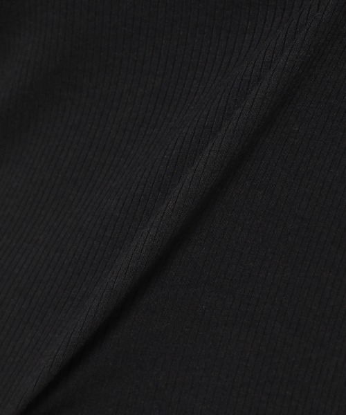 GLOBAL WORK（グローバルワーク）の「BEAUTEEクルーリブプルオーバー/894797（Tシャツ/カットソー・レディース・ブラック/ダークブラウン/オフホワイト・MEDIUM/LARGE）」の12枚目の写真