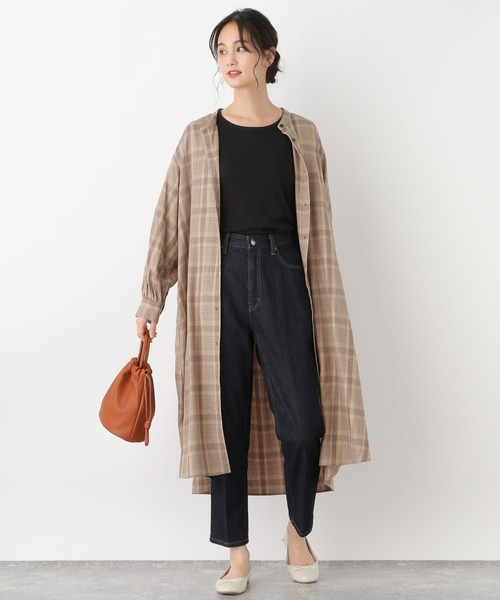 GLOBAL WORK（グローバルワーク）の「BEAUTEEクルーリブプルオーバー/894797（Tシャツ/カットソー・レディース・ブラック/ダークブラウン/オフホワイト・MEDIUM/LARGE）」の18枚目の写真