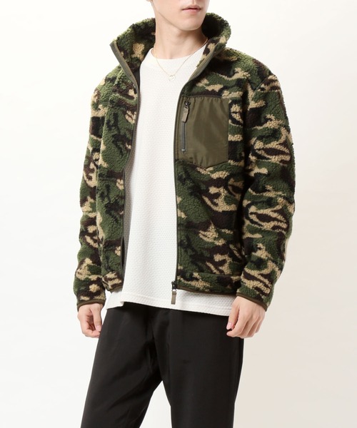 TopIsm(トップイズム)の「シープボアフリース スタンドネックブルゾン(ブルゾン・メンズ・アイボリー/ブラック/カモフラージュ/ベージュ・LL/L/M)」の7枚目の写真